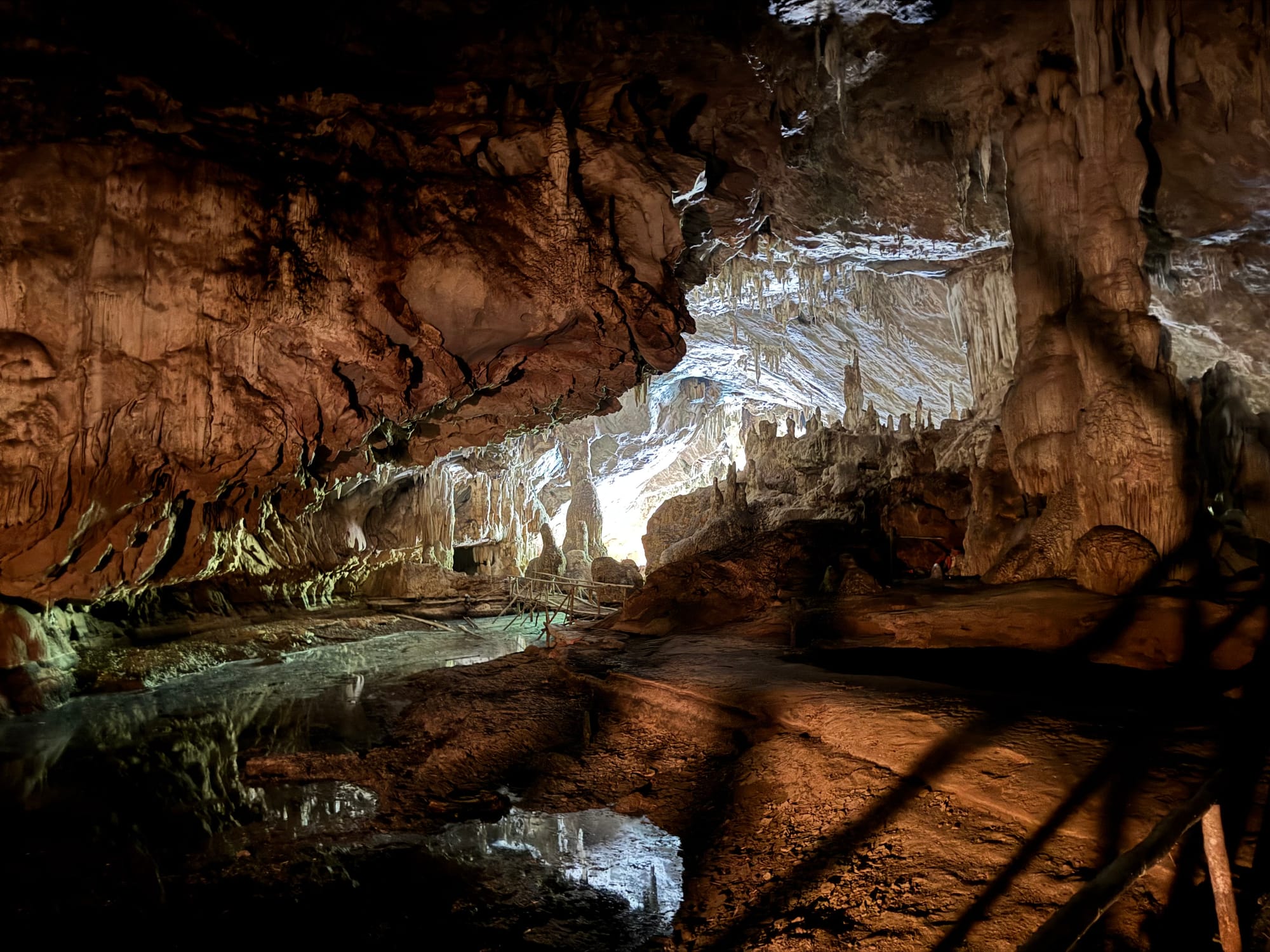 Nam Lod Cave near Pai