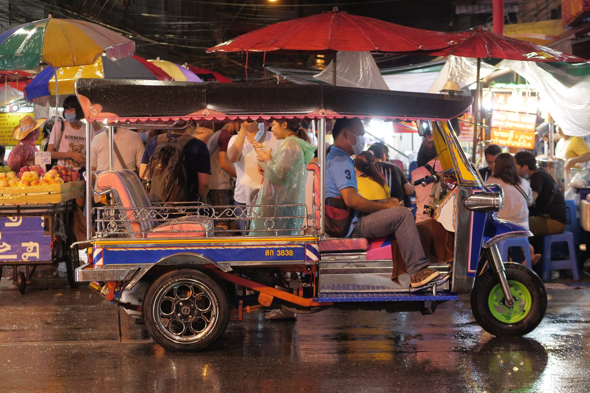 Tuk-tuk ride through Bangkok