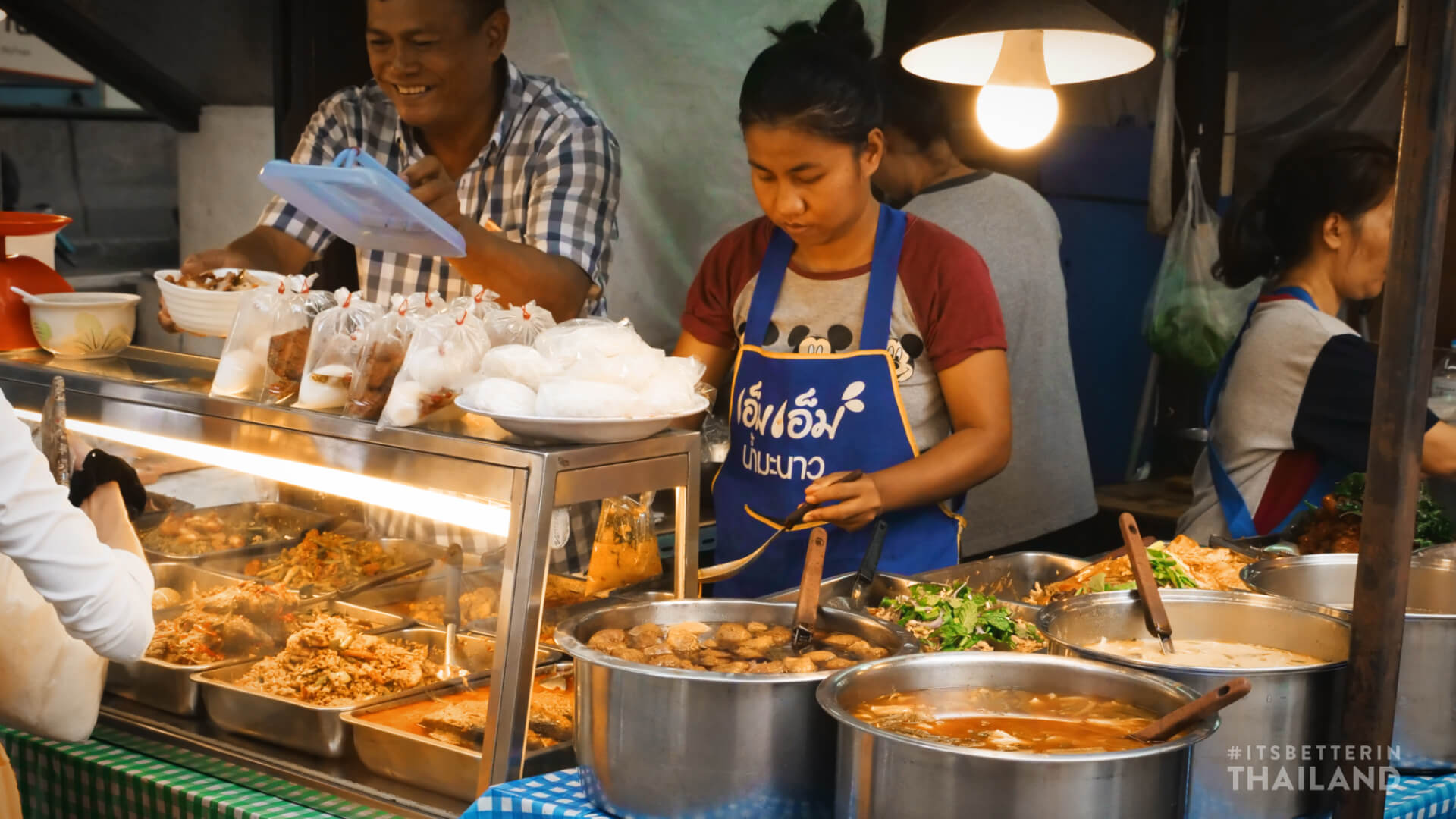 Thai street food curry shop