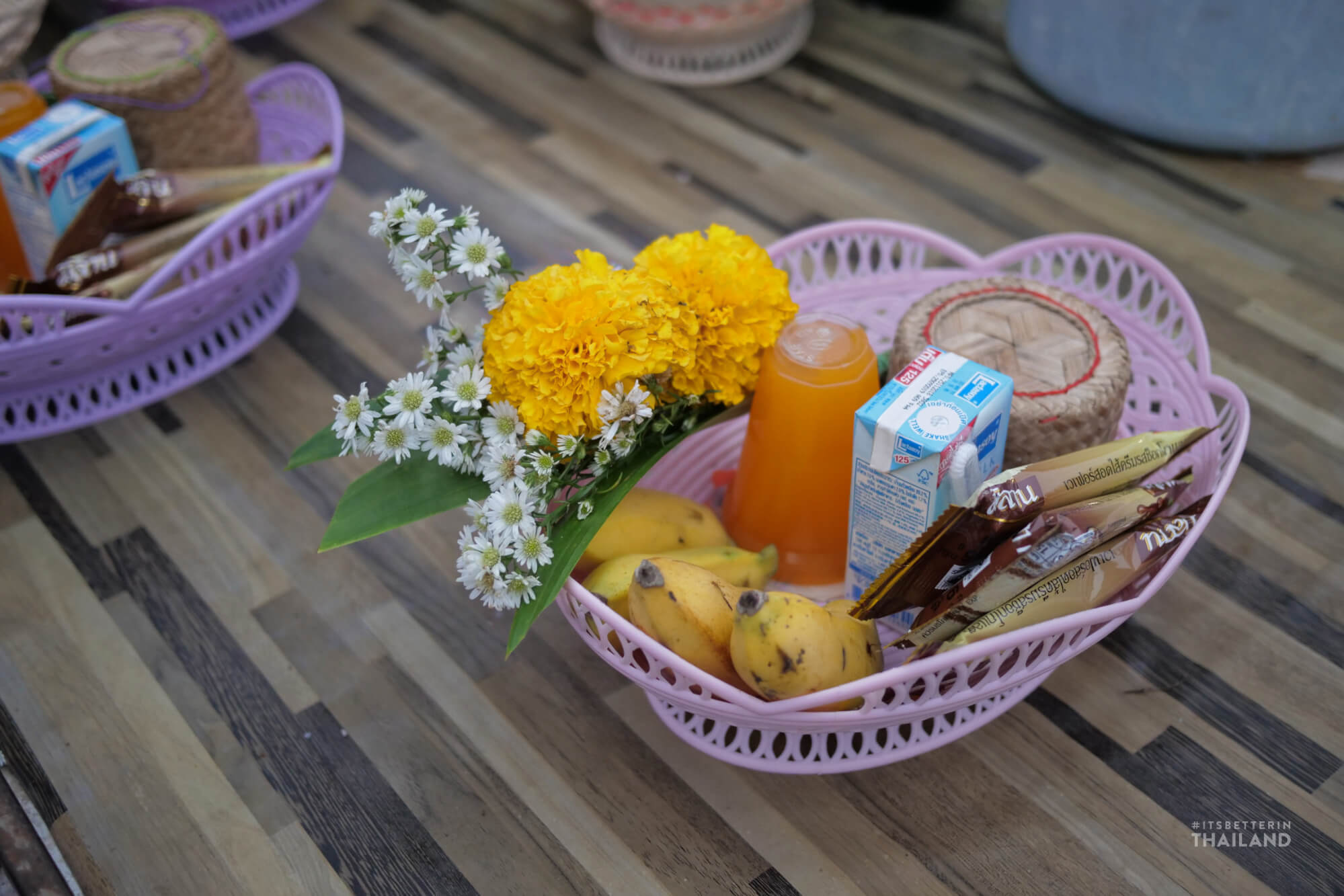 Chiang Khan merit making basket