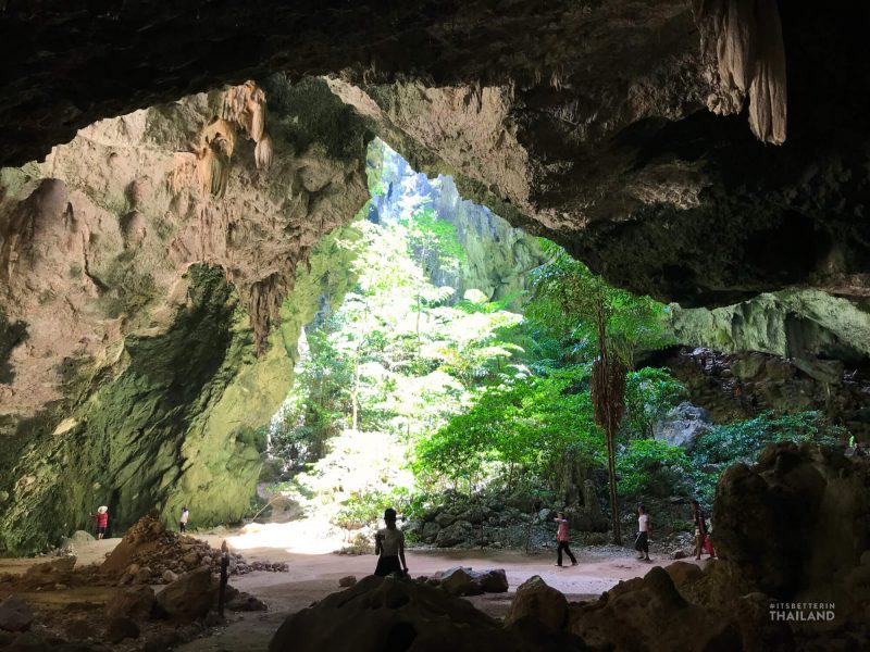 phraya nakhon cave jungle