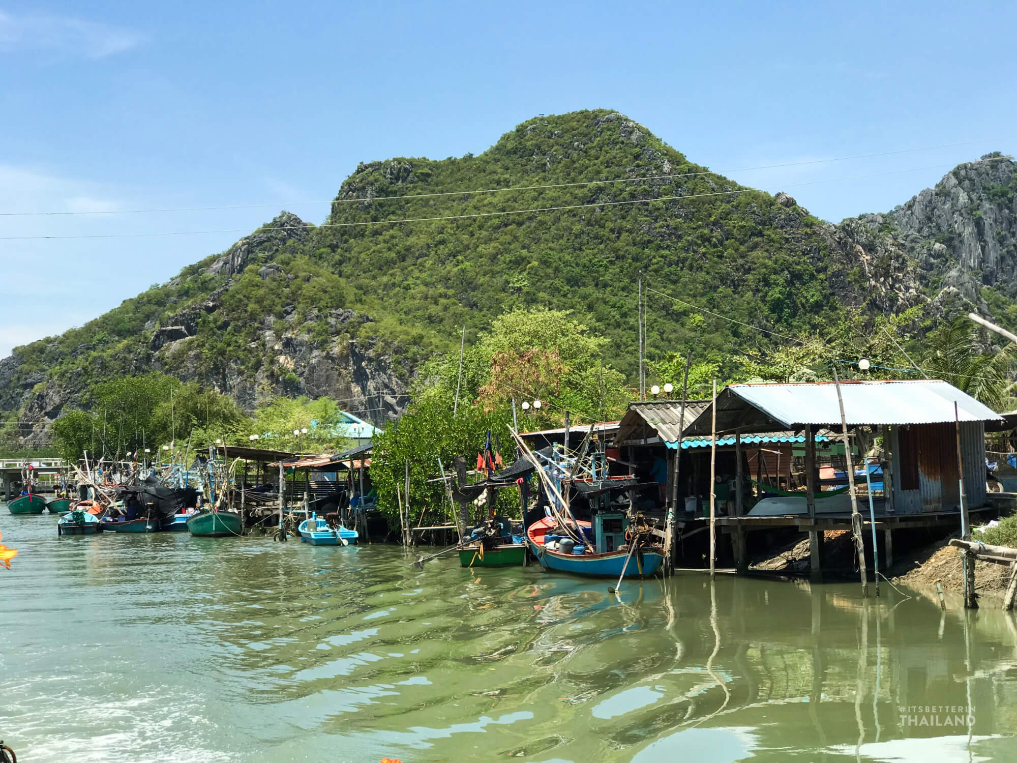 Khlong Khao Daeng village boat trip