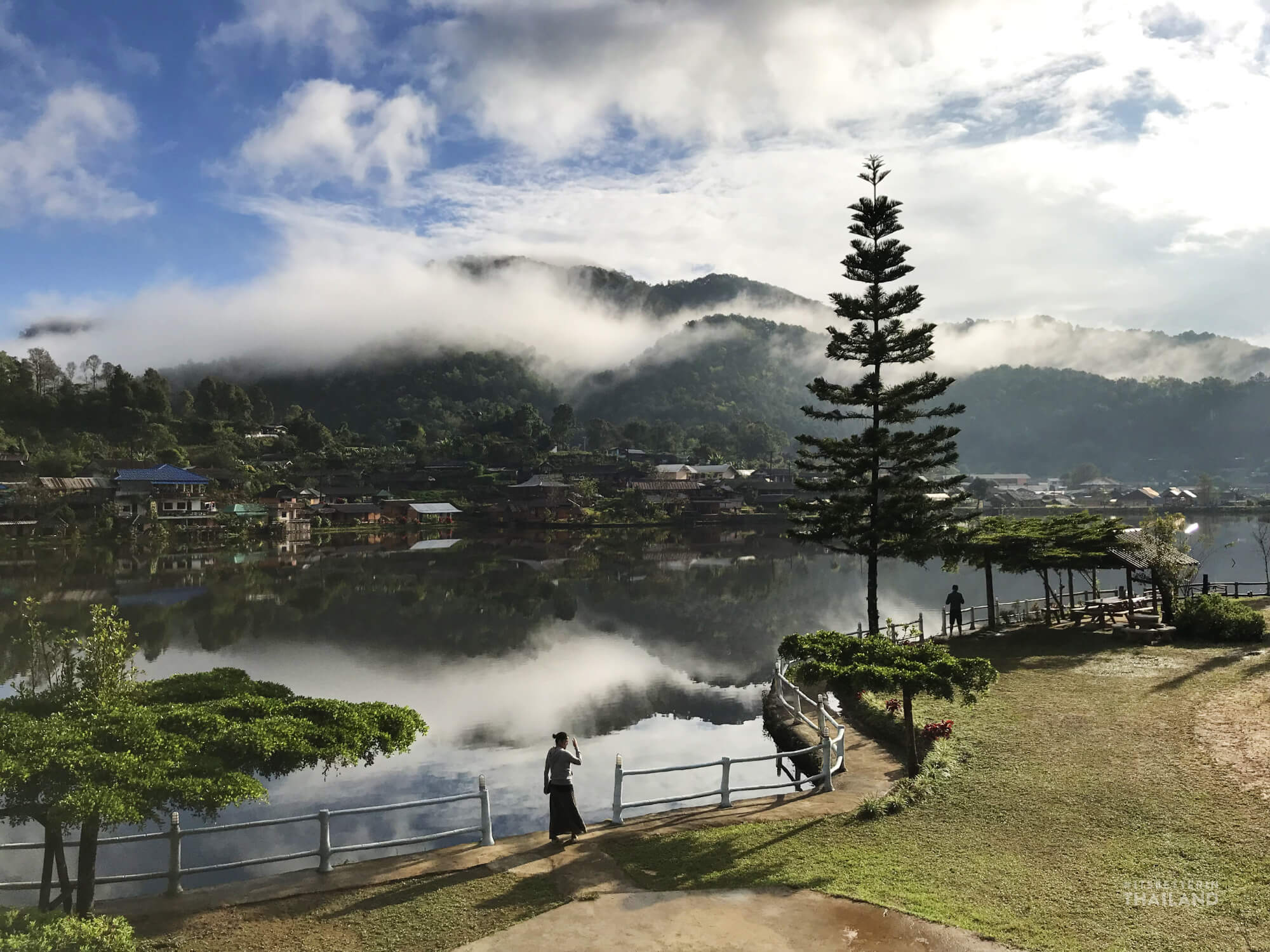 Ban Rak Thai lake