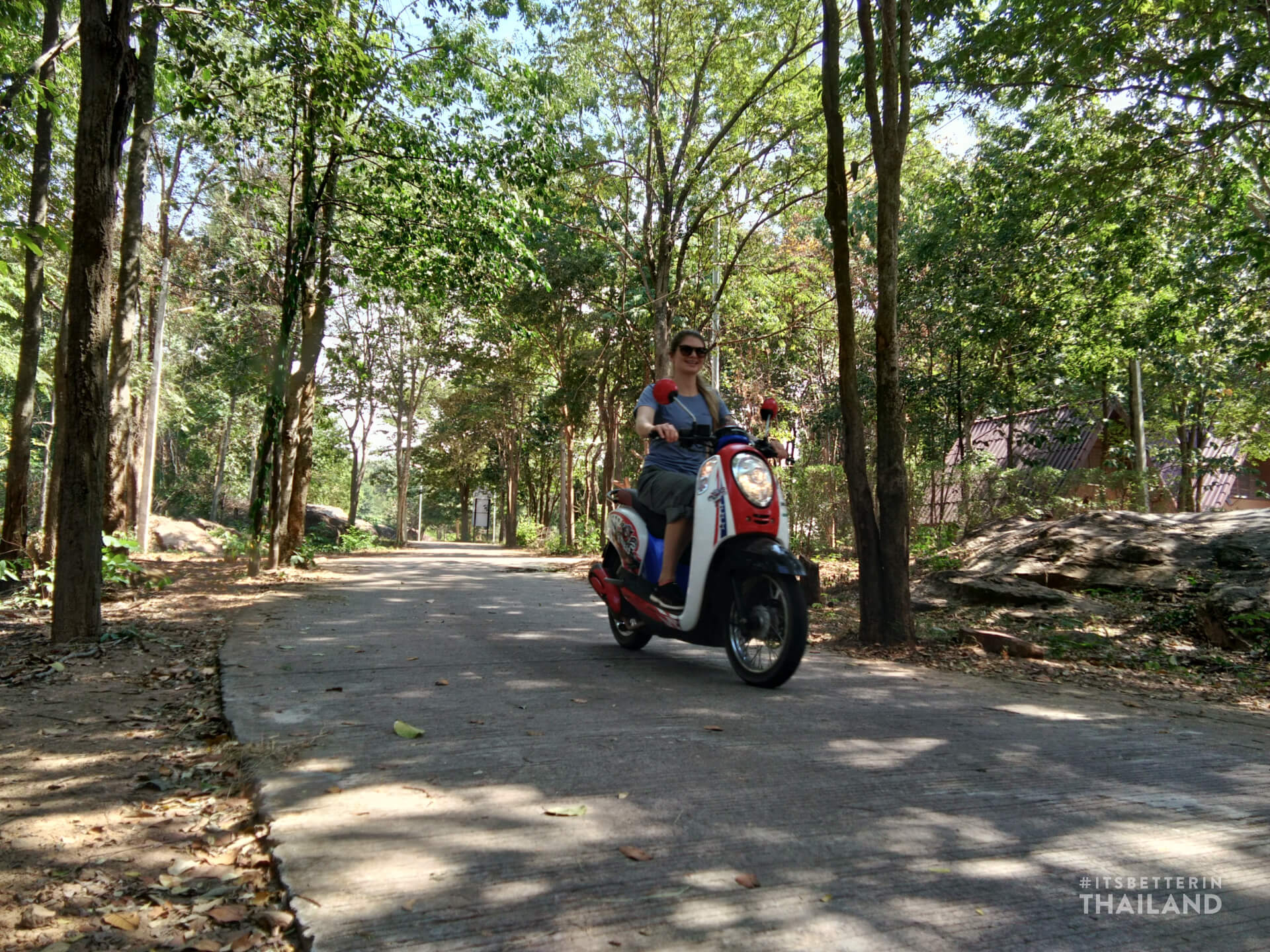 Motorbike rental at Khon Kaen zoo